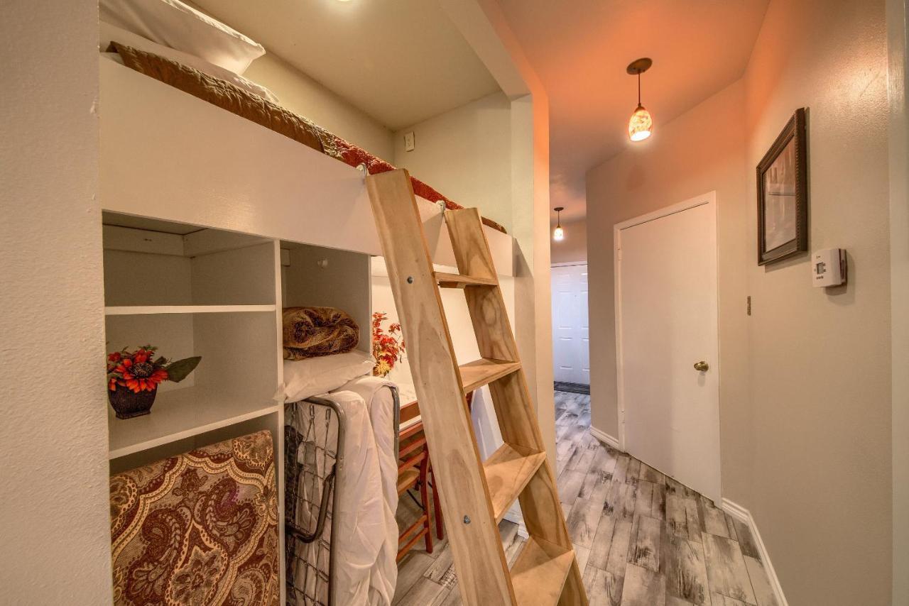 Ss 4B Riverside Condo 뉴 브라운펠스 외부 사진
