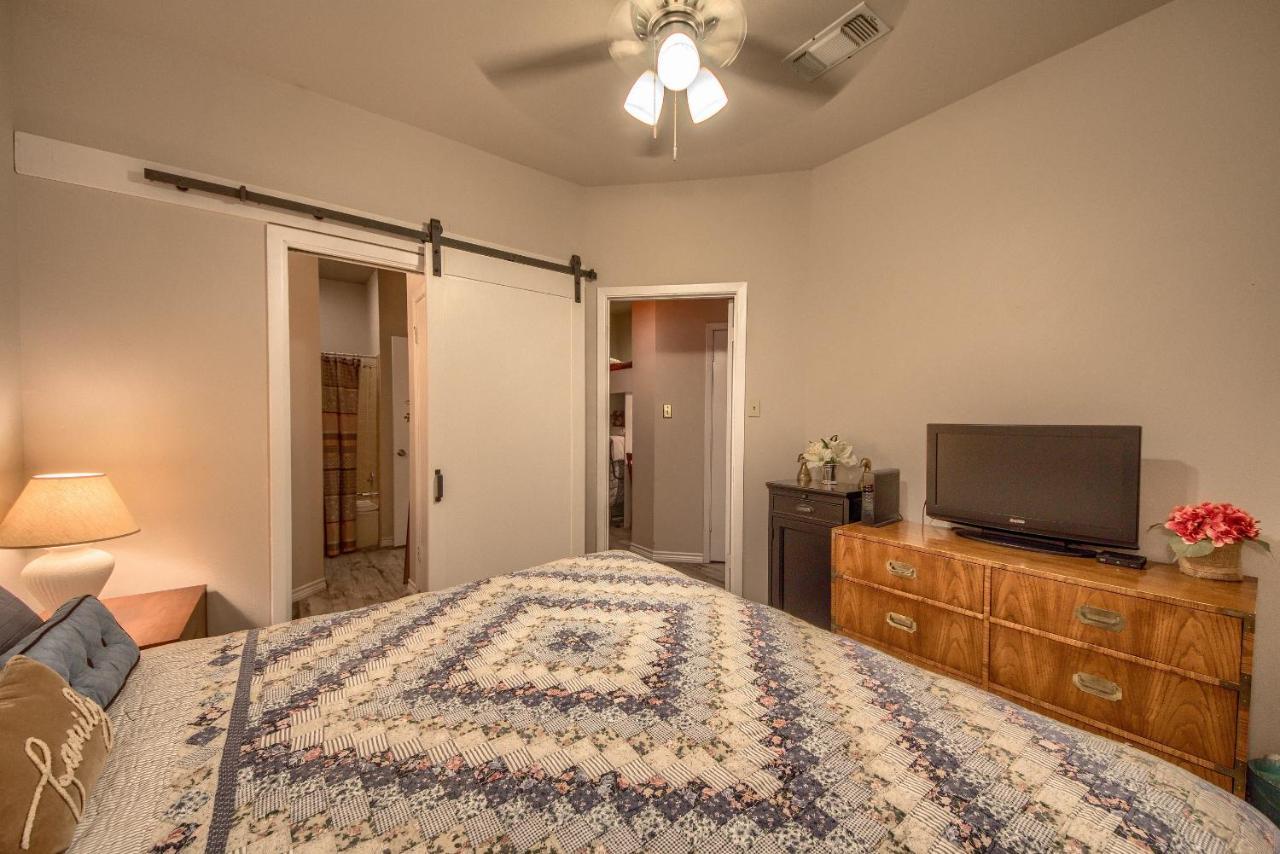 Ss 4B Riverside Condo 뉴 브라운펠스 외부 사진